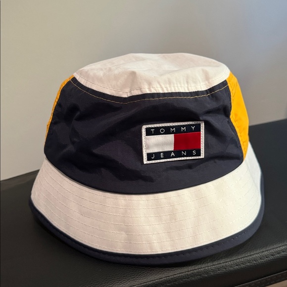 Tommy Jeans Colorblock Bucket Hat Never Worn - Picture 3 of 5